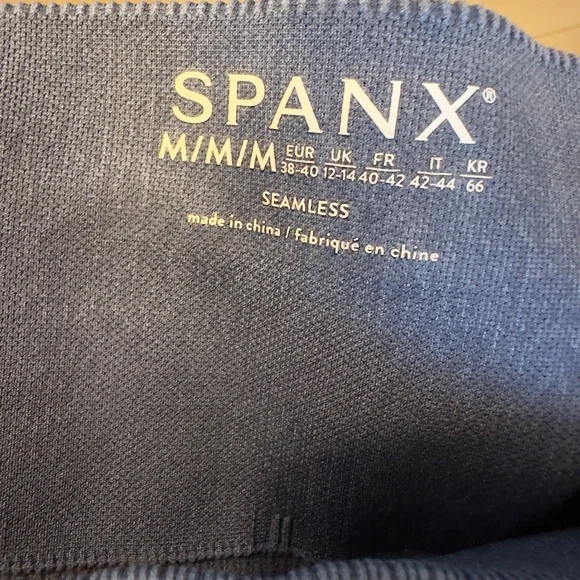 Soft stretch Leggings - Picture 8 of 11